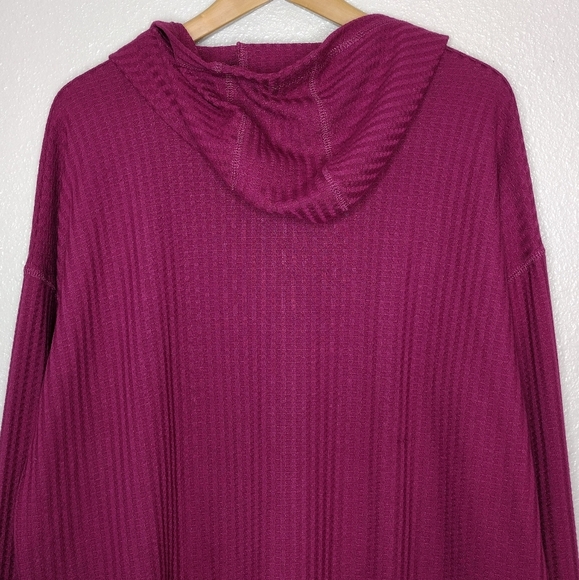 Chaser Women's Waffle Knit Hooded Pullover Long Sleeve Sweater - Picture 5 of 13